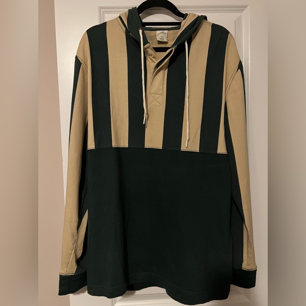 Urban Outfitters men’s sweater